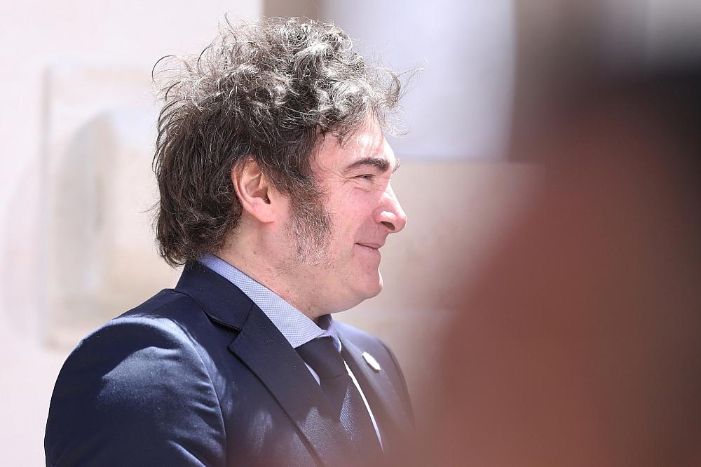 Milei feiert Erdrutschsieg bei Parlamentswahlen in Argentinien Javier Milei (Archiv)