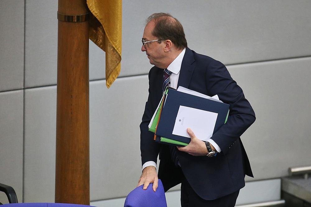 Innenminister will Cyber-Abwehrschläge im Ausland ermöglichen Alexander Dobrindt (Archiv)
