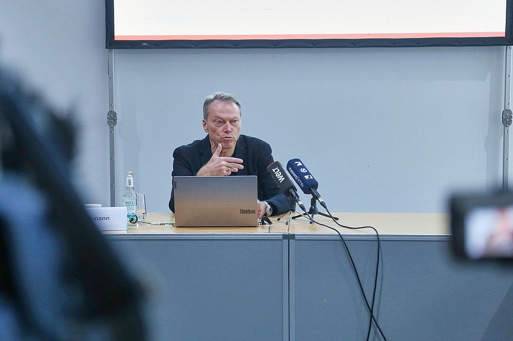 Studie vorgestellt: Akute Notfälle Hauptursache für Seniorenunfälle Vorstellung einer Studie zu Senioren am Steuer