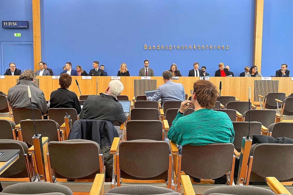 Bundesregierung: Keine Deutschen unter Opfern von Hurrikan „Melissa“ Regierungspressekonferenz am 31.10.2025
