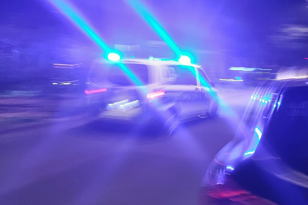 Gewerkschaft der Polizei warnt vor zu wenig Polizisten an Silvester Polizeiauto (Archiv)