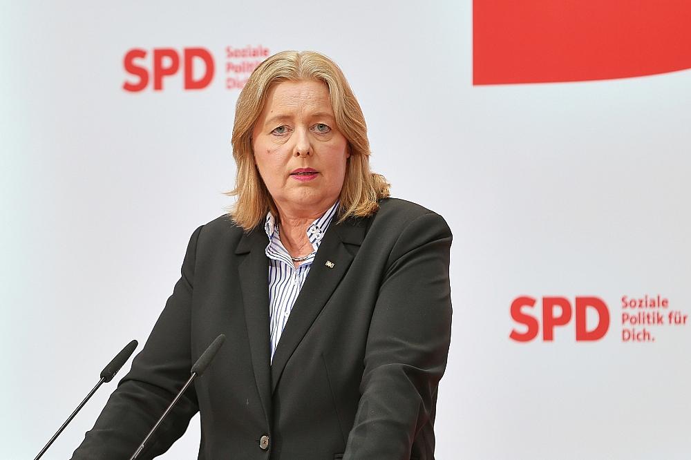 Bas bekennt sich zur deutschen Stahlindustrie Bärbel Bas (Archiv)