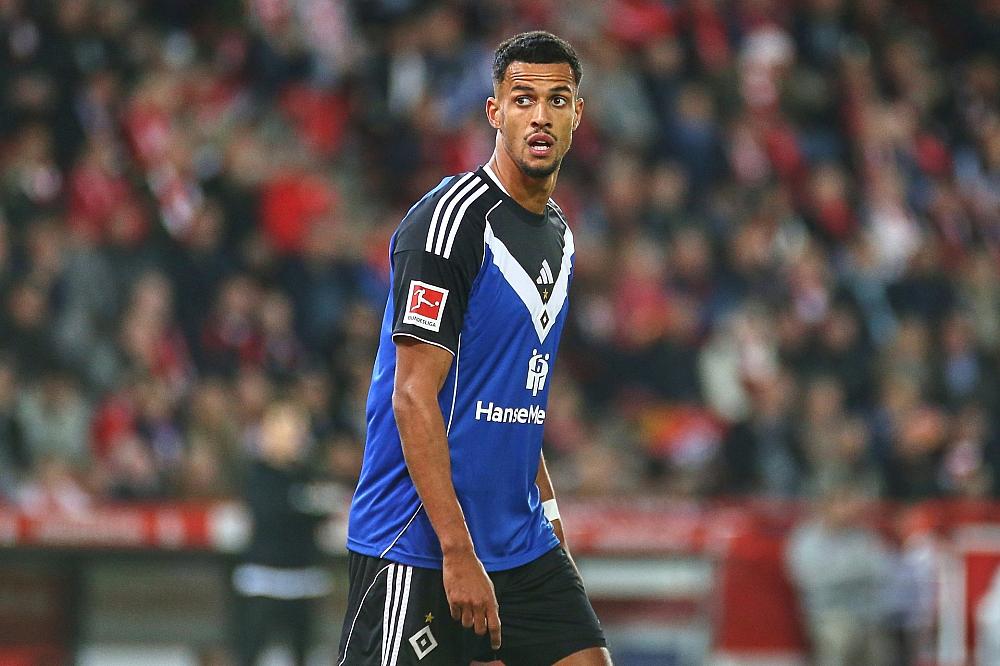 1. Bundesliga: HSV gewinnt in Unterzahl gegen Stuttgart Robert Glatzel (Archiv)