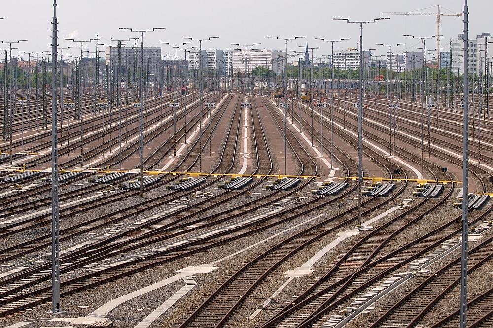 Bahn-Mitarbeiter lassen intern Frust raus Gleisanlage in Halle (Saale) (Archiv)