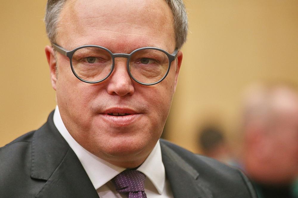 Thüringens Ministerpräsident verteidigt KI-Einsatz in Reden