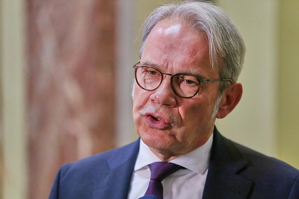 Thüringens Innenminister warnt vor Ängsten bei Sozialreformen