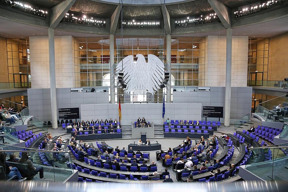 Forsa: Mehrheit will an Gesetz zur Politiker-Beleidigung festhalten