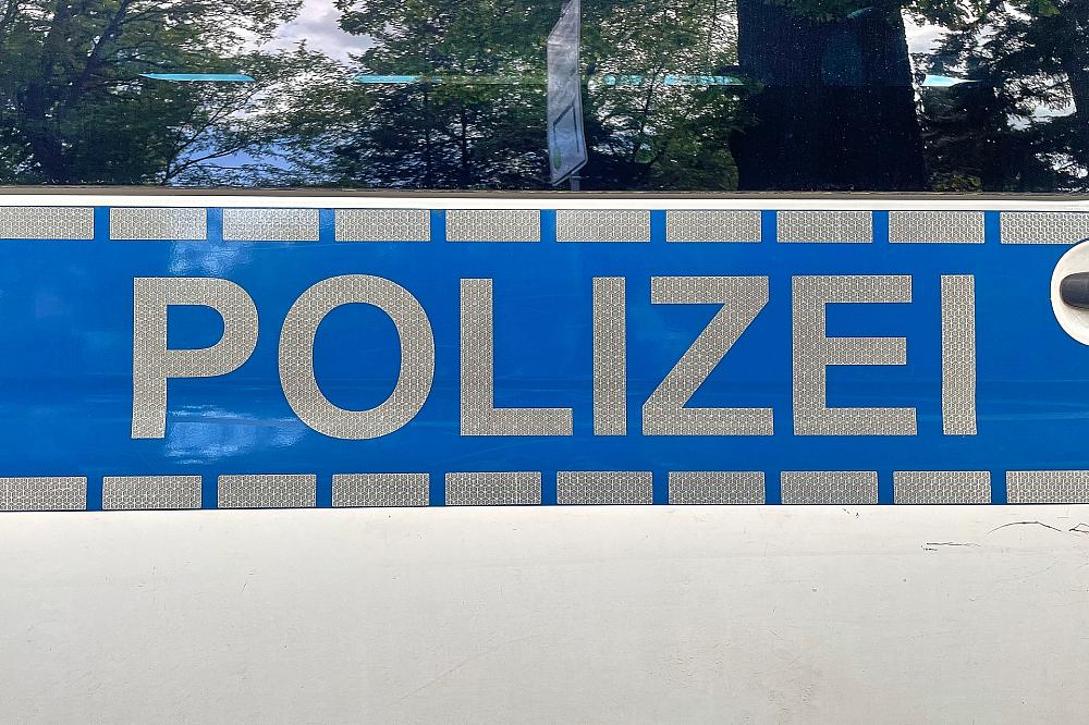 Mann mit Messer stirbt durch Polizeikugel in Krefeld