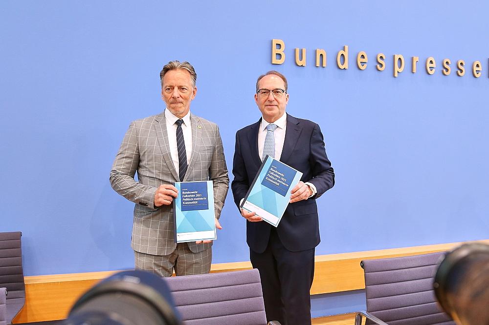 Dobrindt wertet Maßnahmen gegen Reichsbürger als Erfolg