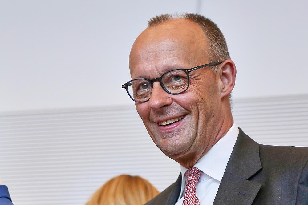 Merz vor Treffen mit Sozialpartnern verhalten optimistisch