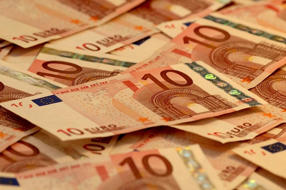BCG: Europäer halten 12 Billionen Euro als Bankeinlagen und Bargeld