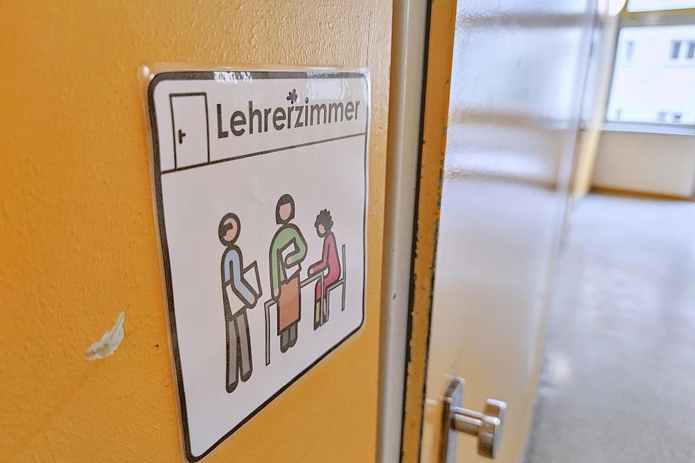 Philologenverband drängt auf Strategie für Umgang mit Social Media