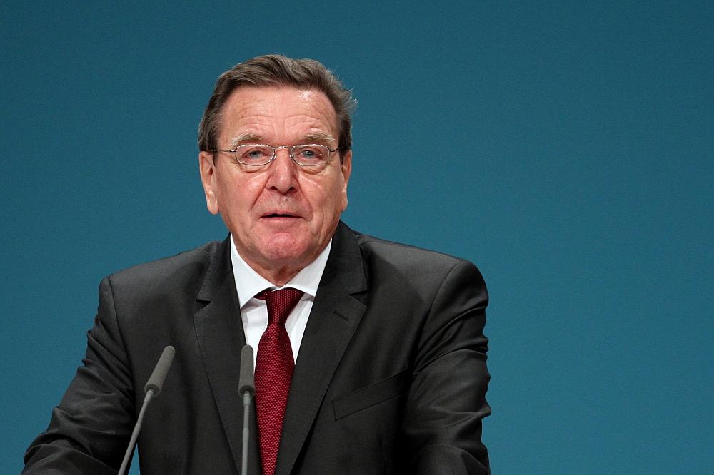 Ukrainischer Ex-Botschafter sieht Schröder als möglichen Vermittler