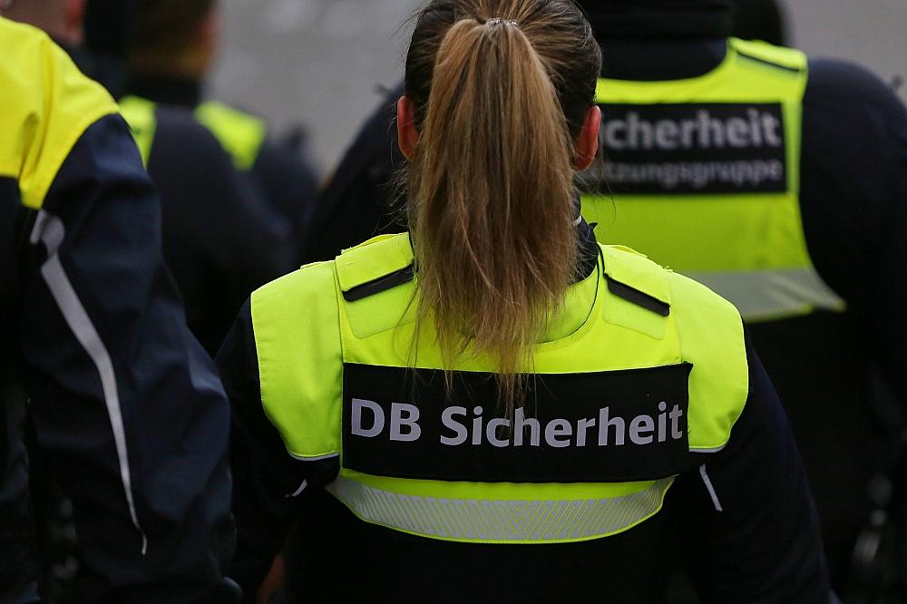 Union und SPD wollen mehr Personal für Alkoholverbot an Bahnhöfen