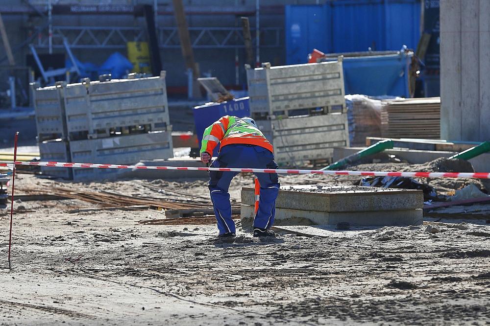 Linke fordert Kurzarbeitergeld bei Hitze