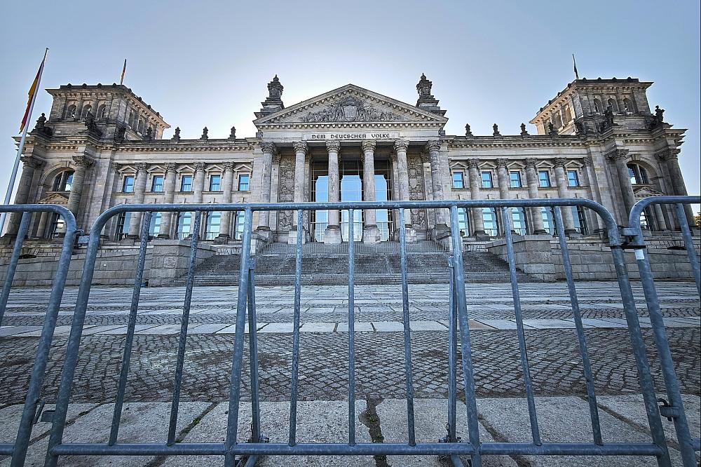 Karlsruhe weist AfD-Klage gegen „2G+-Regelung“ im Bundestag ab