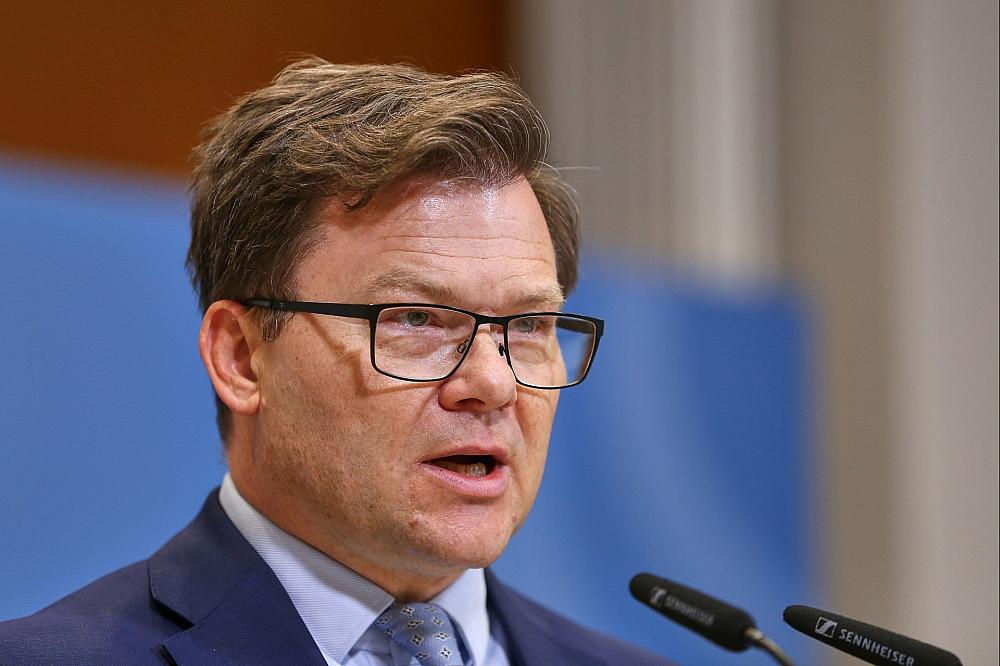 Schneider pocht auf Verlässlichkeit im EU-Emissionshandel