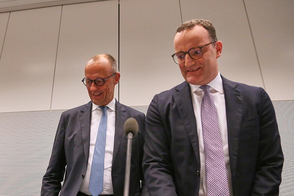 Merz will Spahn nicht fallenlassen – Entschuldigung vor Fraktion