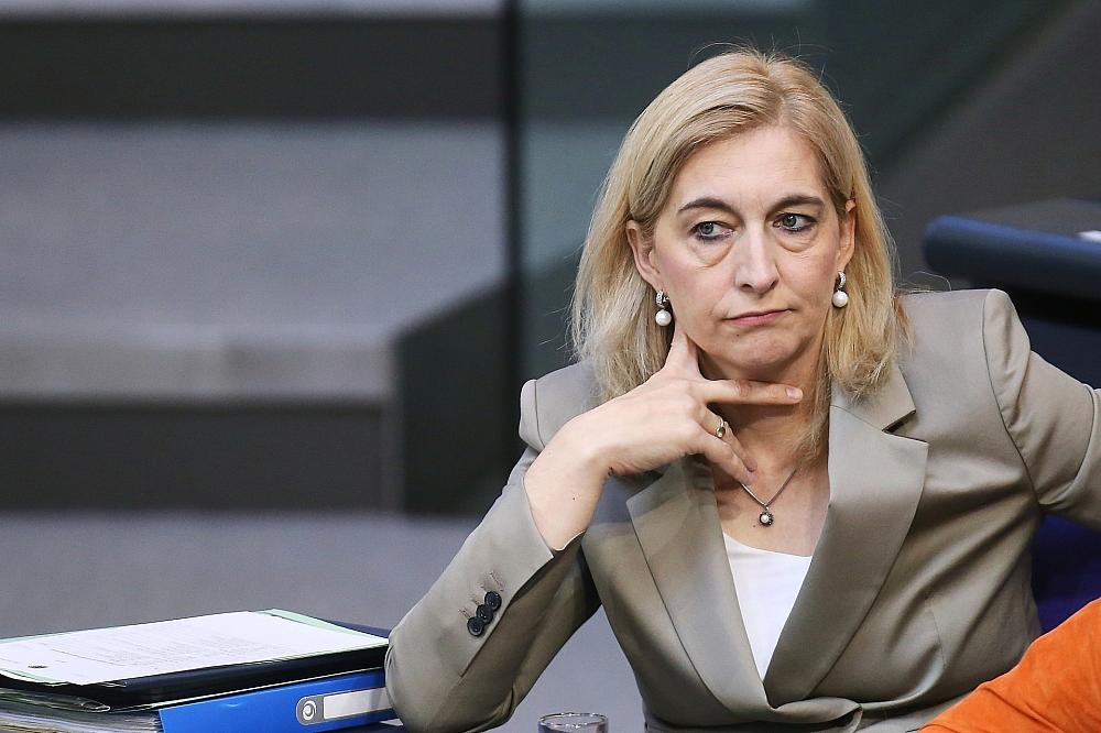 SPD-Frauen für Warken als Spahn-Nachfolgerin
