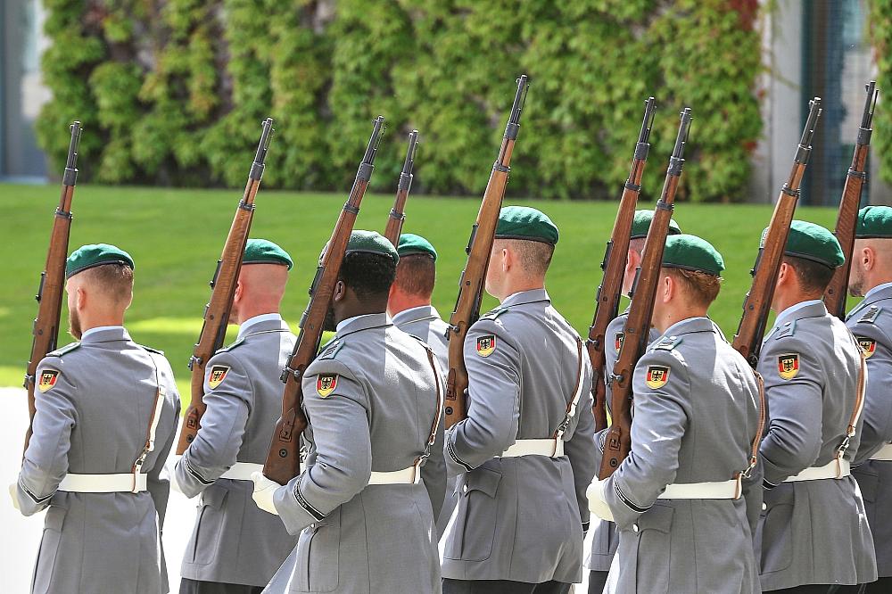 Ex-Generalinspekteur: Wehrdienst nur Zwischenschritt zur Wehrpflicht