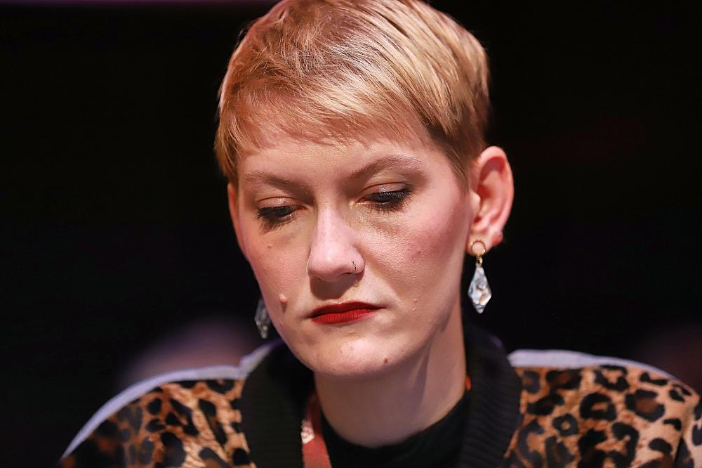 Queerbeauftragte lehnt kommerzielle Leihmutterschaft ab
