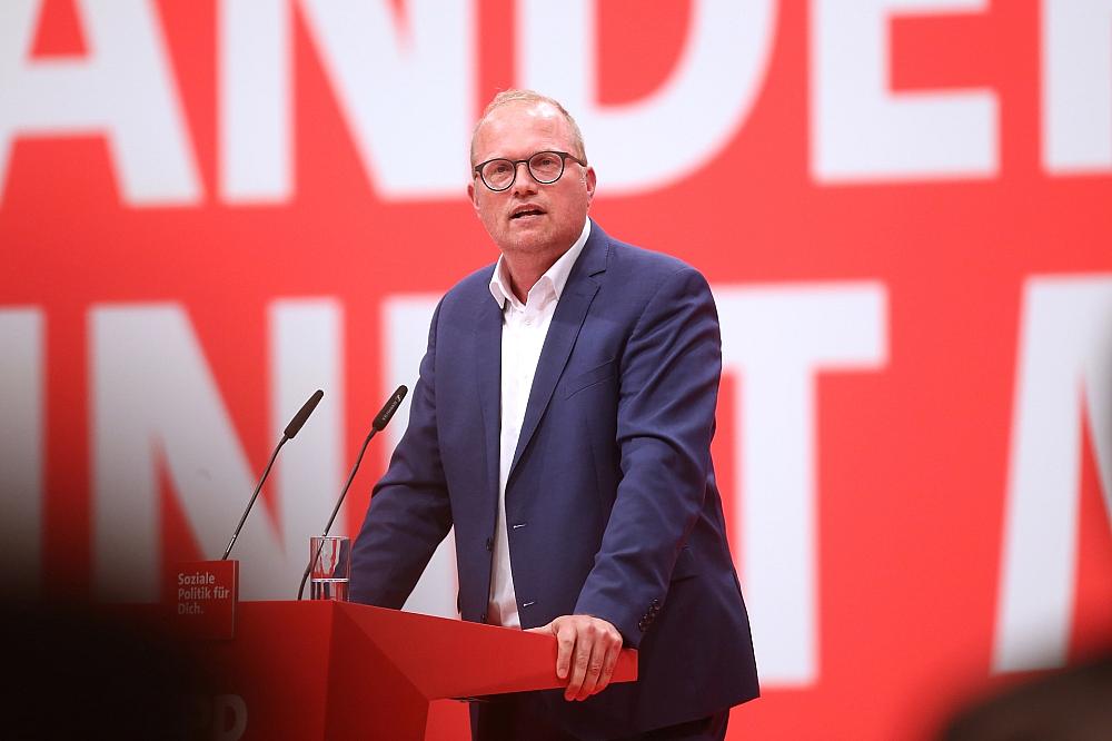 SPD-Fraktionschef in NRW fordert begrenzte Alkoholverbotszonen