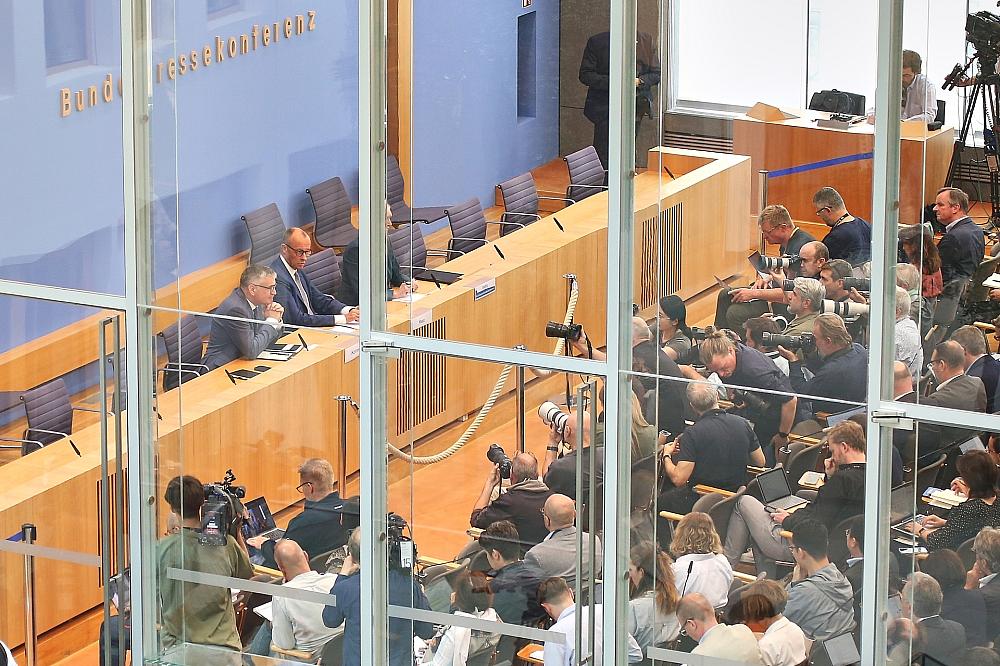 Merz stellt sich am 15. Juli der Hauptstadtpresse