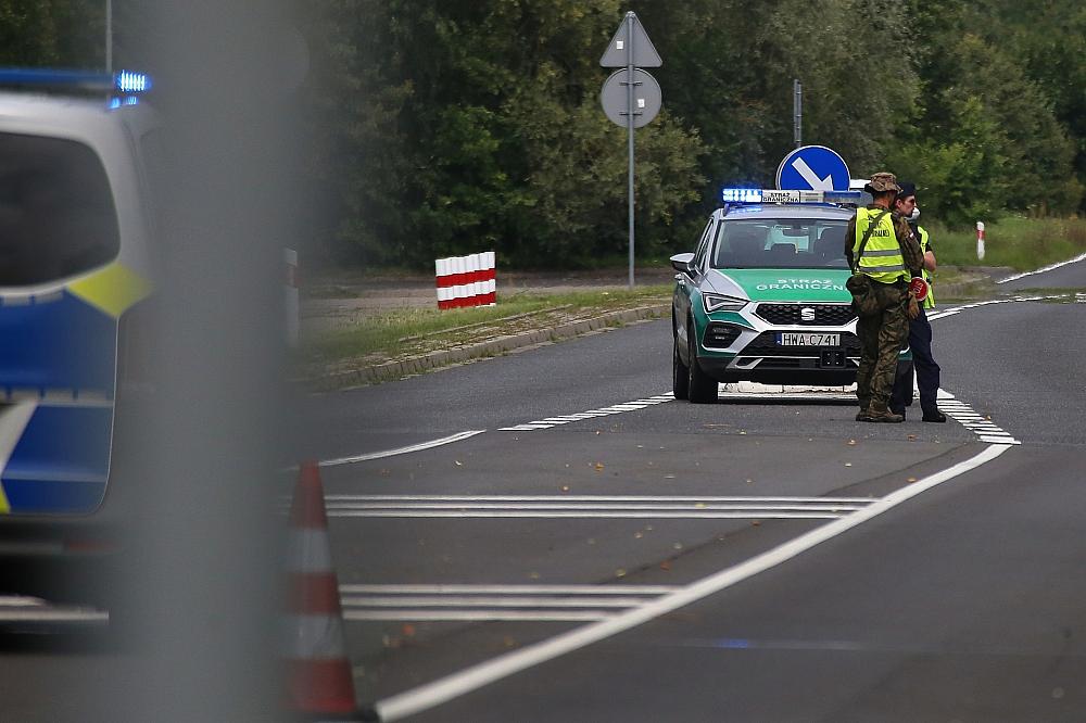 Dobrindt kündigt Verlängerung der Grenzkontrollen an