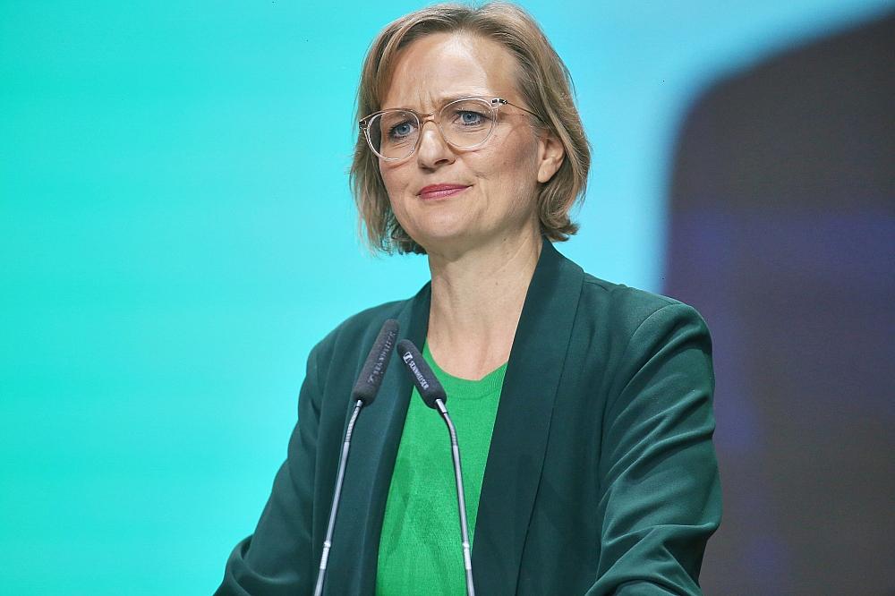 Brantner schwört Grünen-Mitglieder auf „schwierige Kompromisse“ ein
