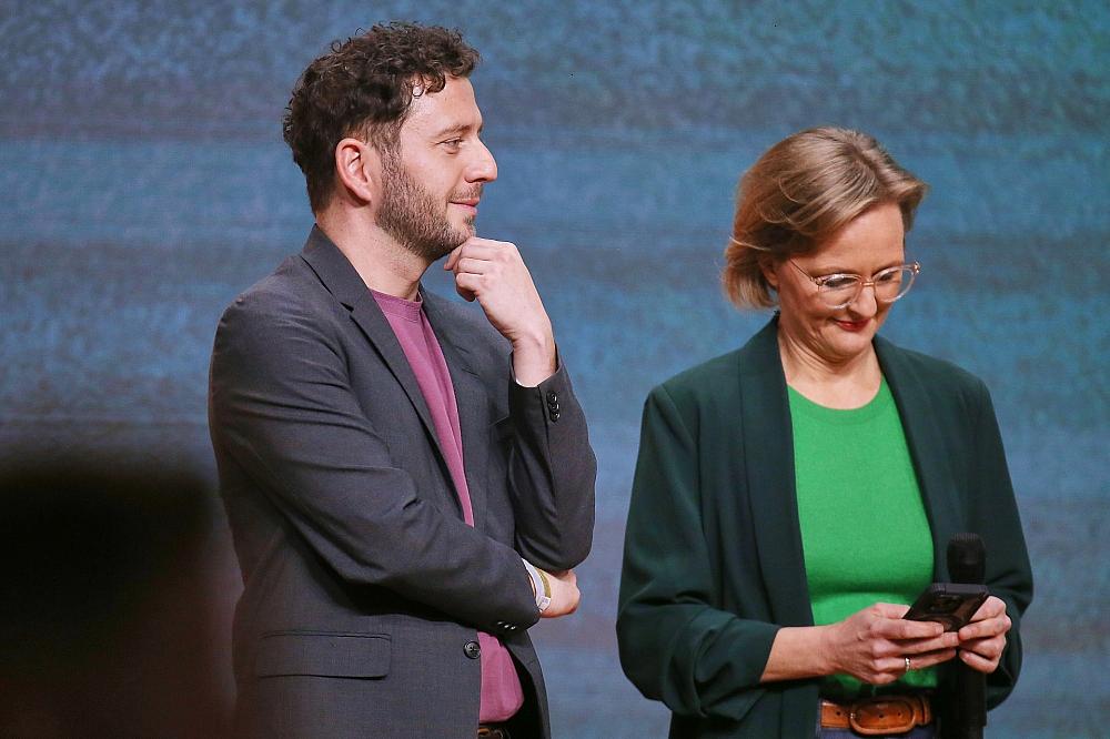 Forsa: Grüne legen zu – BSW unter drei Prozent