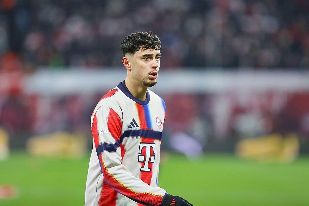 Bundesliga-Auftaktspiel: Bayern schlägt Stuttgart mit 5:1