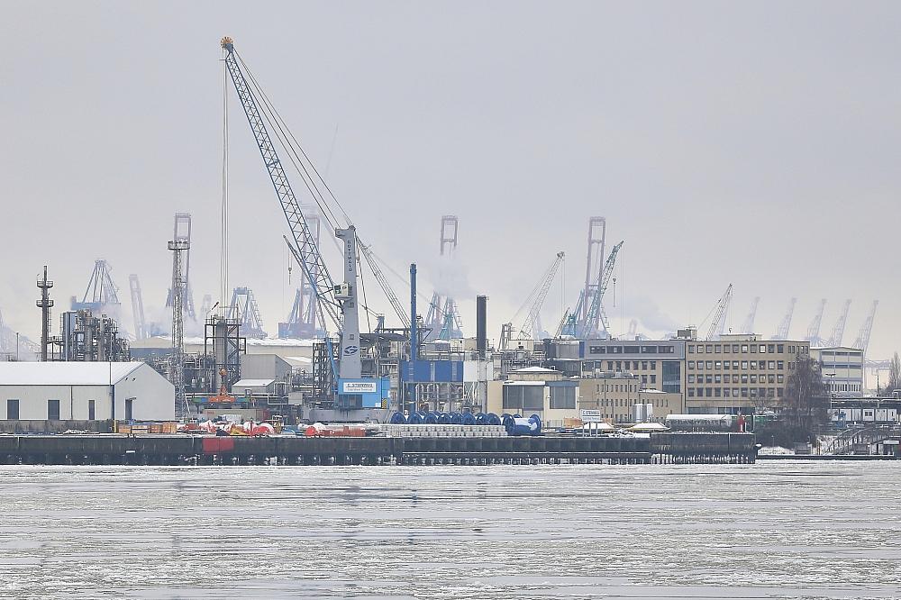 Warnstreiks an sechs deutschen Seehäfen gestartet
