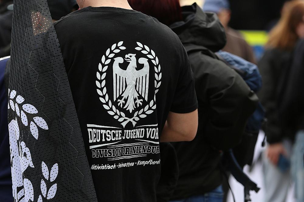 BPB will Rechtsextremismus weiter behandeln