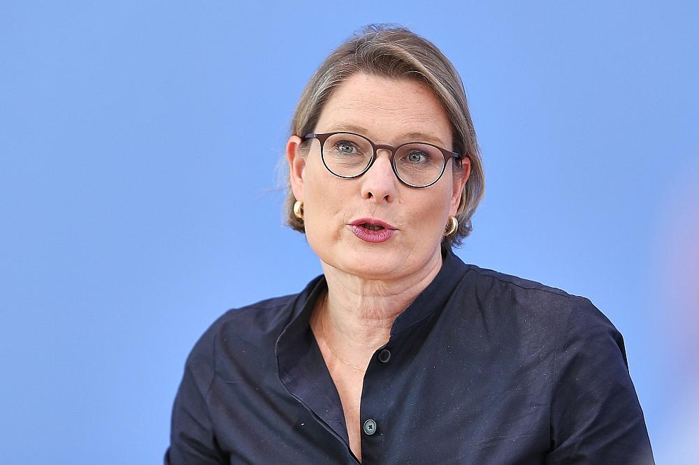 Hubig wirft USA „Frontalangriff“ auf das Völkerstrafrecht vor