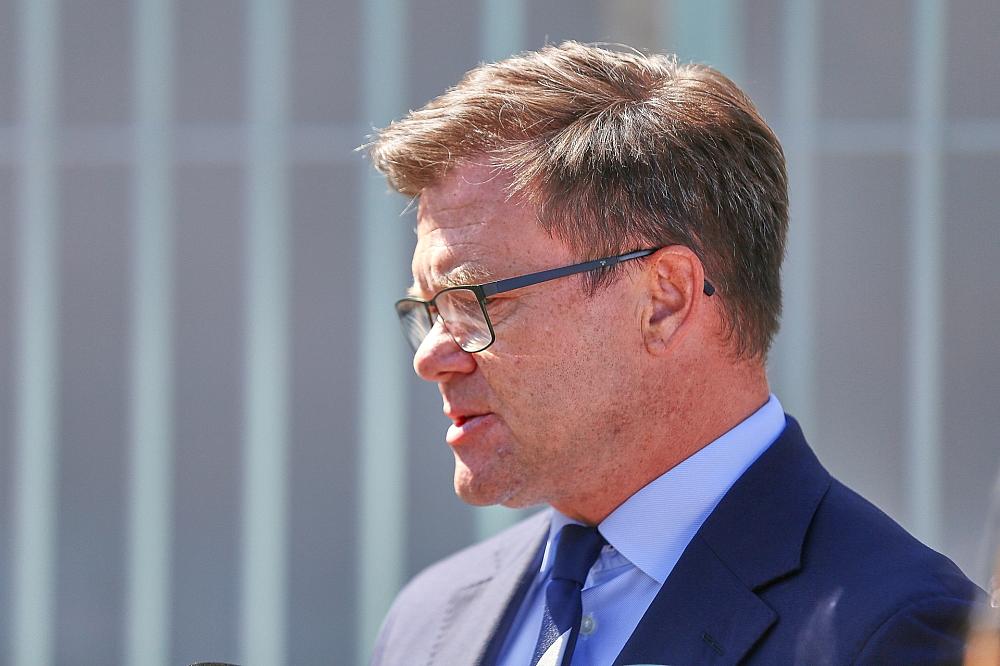 Schneider plant Millionenhilfe für Reparatur von Tschernobyl-Hülle