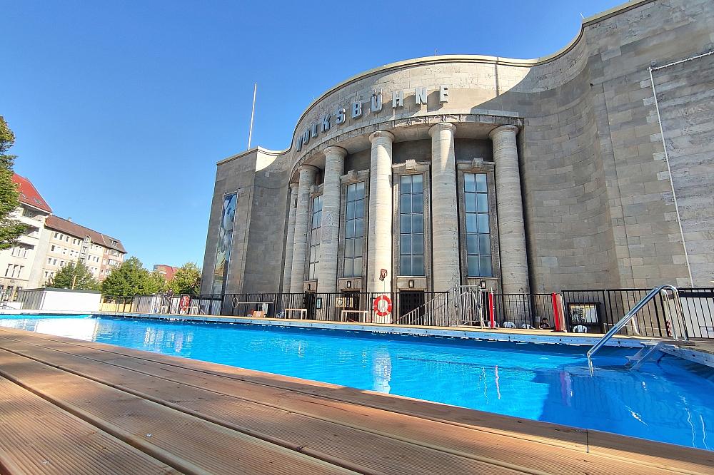 Berliner Volksbühne sagt Event wegen Sicherheitsbedenken ab