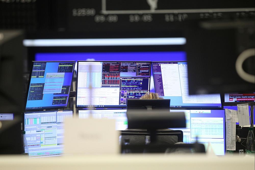 Dax rutscht auf Vortagesniveau – Anleger werden vorsichtiger