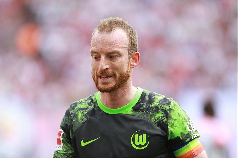 Wolfsburg zittert sich gegen Regionalligist Altglienicke weiter