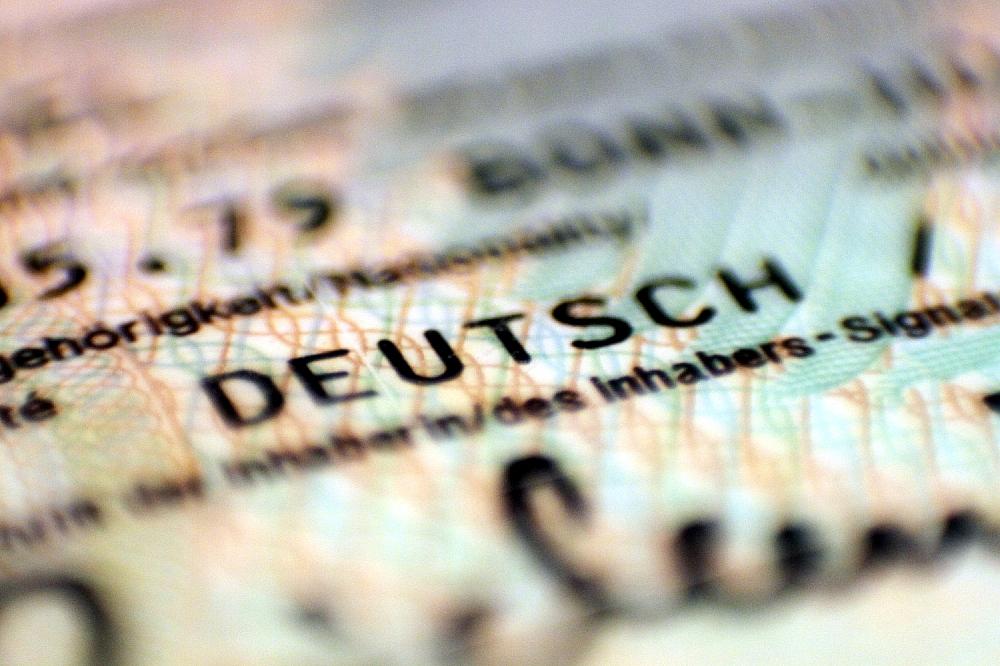 Schulze will Doppelstaatler bei Terrorverdacht abschieben