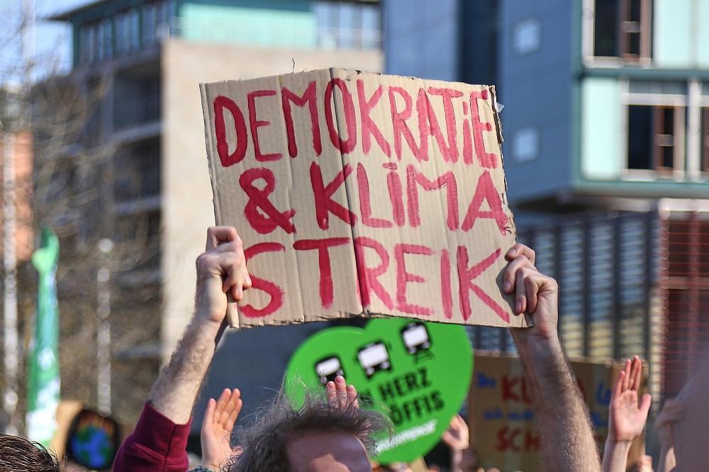 Zustimmung für konsequenten Klimaschutz nimmt etwas ab