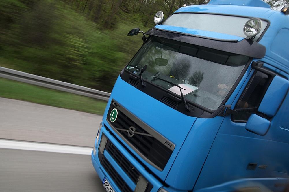 Chemiebranche für bundesweite Lockerung des Lkw-Sonntagsfahrverbots