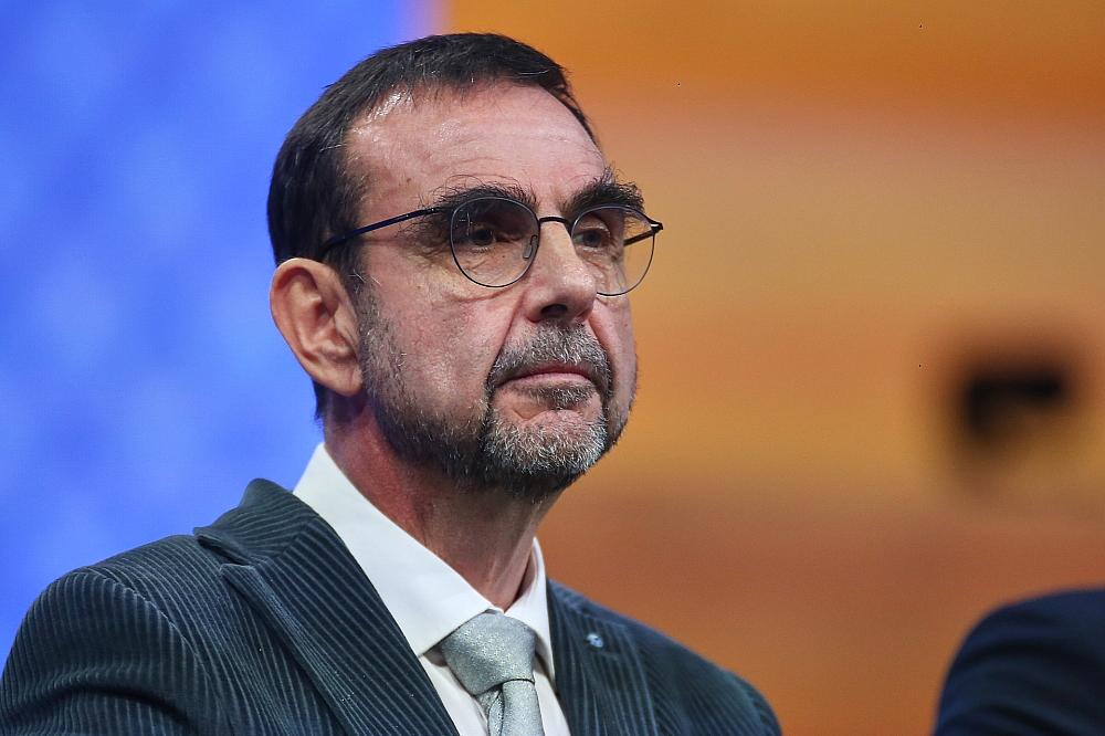 Holetschek will Moratorium bei Pflegereform