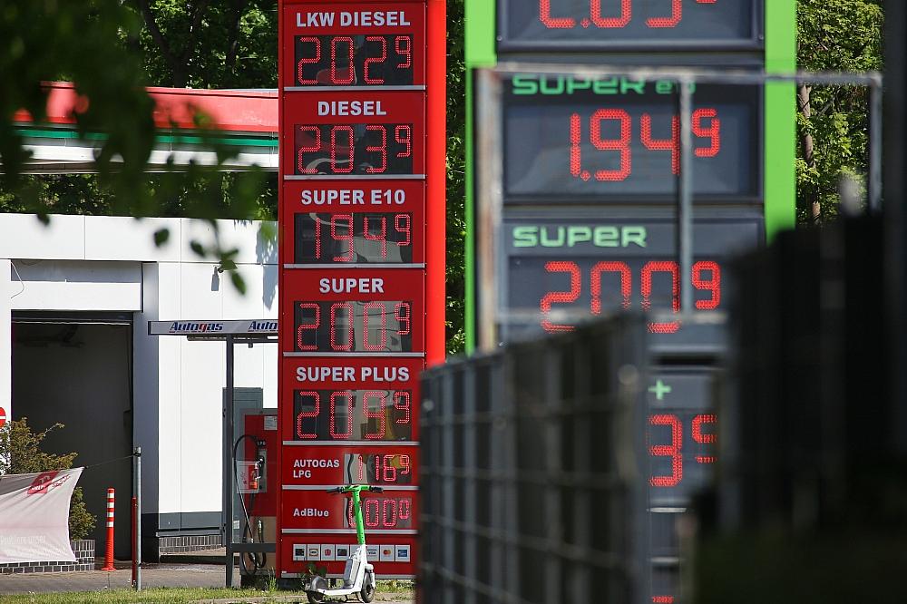 Ifo-Institut: Höhere Energiepreise werden zunehmend weitergegeben