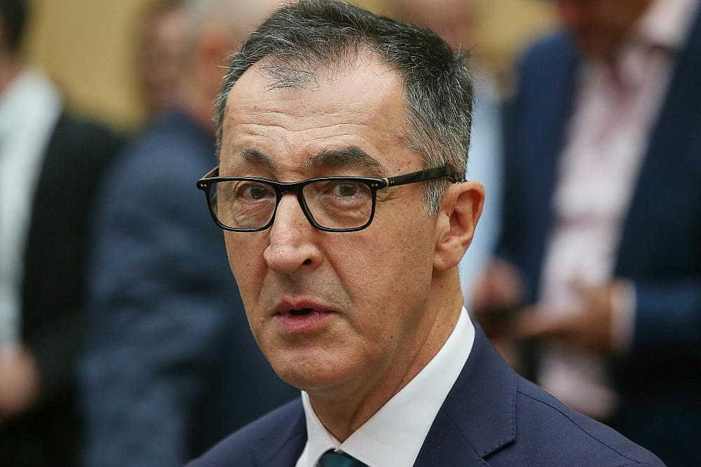 Özdemir will Tempo beim Schutz von Infrastruktur