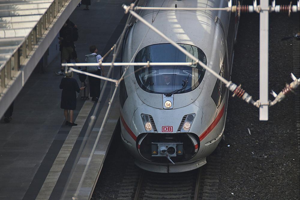 Pro Bahn fordert Kameras in Fernzug-Einstiegen