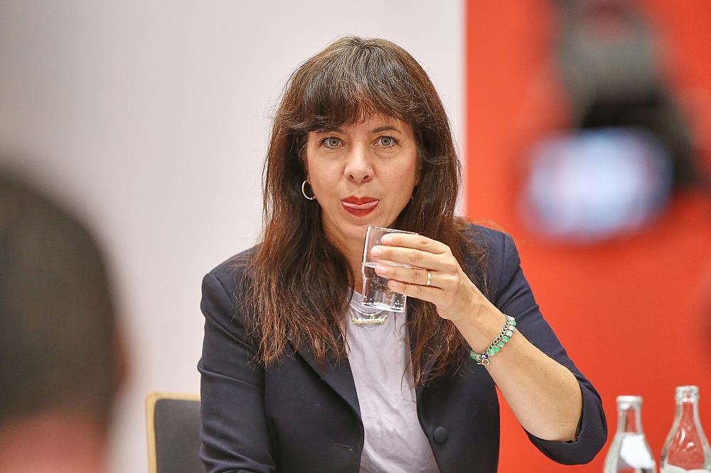 Politbarometer: Linke in Berlin knapp vorn