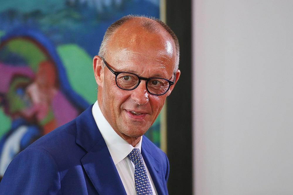 DOSB-Chef Fricke kritisiert Merz wegen Vakanz im Kanzleramt