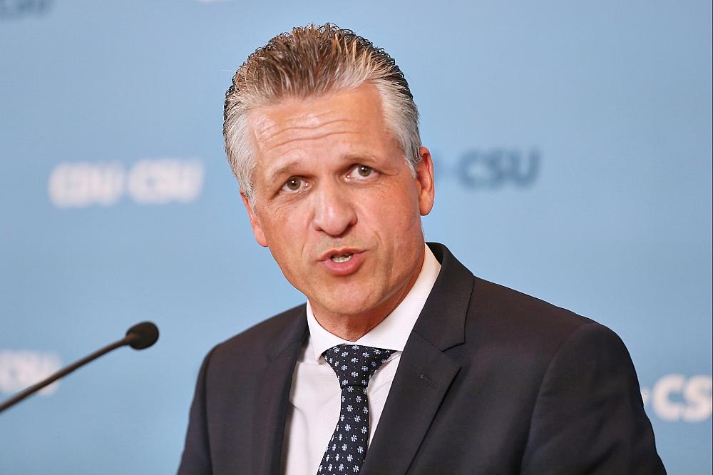 Frei warnt Union vor Minderheitsregierung im Bund