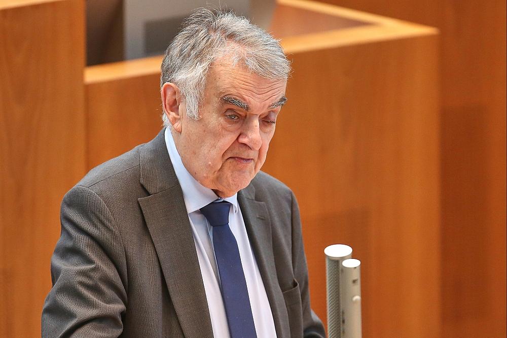 Reul spricht nach Anschlag auf Umspannwerk von „Sabotage“