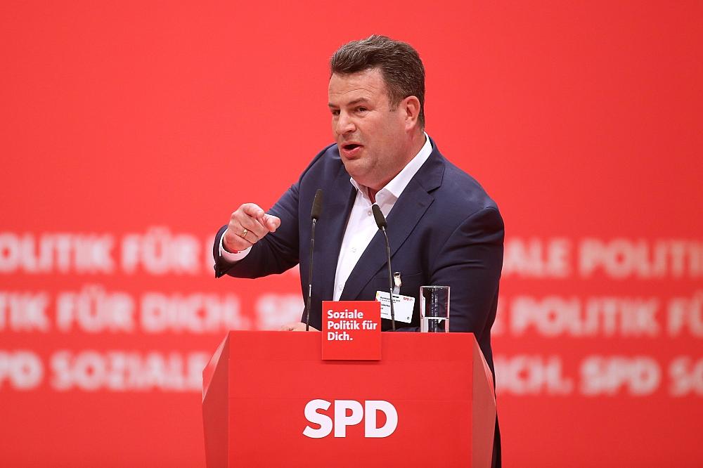Heil ruft SPD zur Erneuerung auf